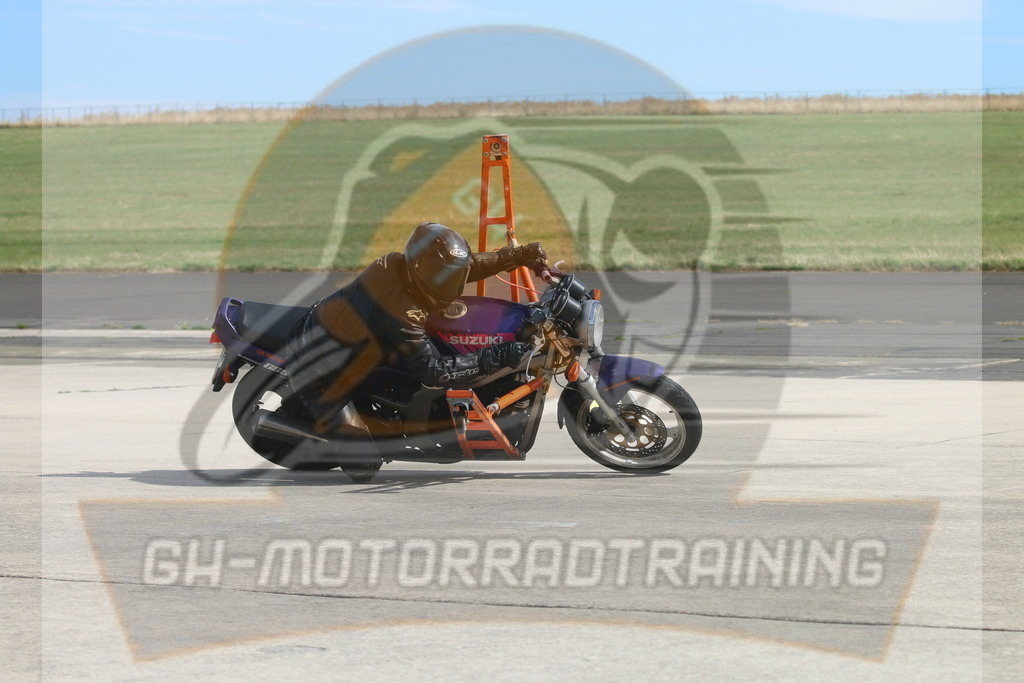 IMG_3829 | gh-motorradtraining-foto.de - Realisiert mit Pictrs.com