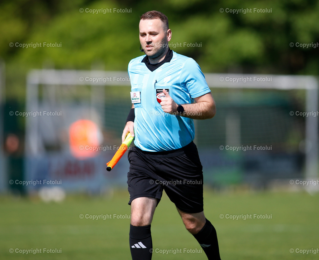 A_LUI_090526_04 | SPORT FUSSBALL LT1 OOE LIGA ASKOE OEDT 1B -UNION GSCHWAND 09.052026 IM BILD: ASSISTENT EDIN VRTAGIC ) FOTO: FOTOLUI