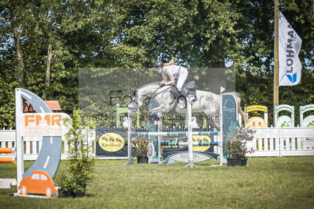 DOS_5431 | Entdecke hochwertige Reitturnierfotos von Foto Oger. Professionell, emotional und authentisch – jetzt Lieblingsmomente im Shop bestellen.Deutschlandweite Turnierfotografie. - Realisiert mit Pictrs.com