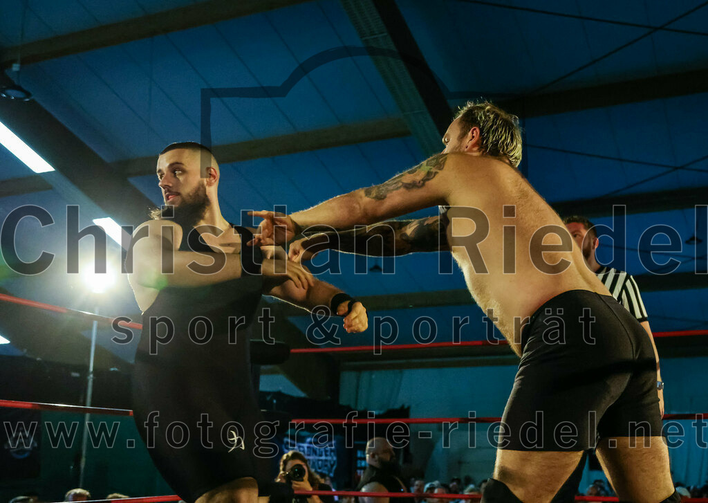 2023-08-12_076_EWS_Wrestling_ERDING | Erding, Deutschland, 12.08.2023:
Wrestling, Saison 2023, EWS Wrestling ERDING

Foto: Christian Riedel / fotografie-riedel.net