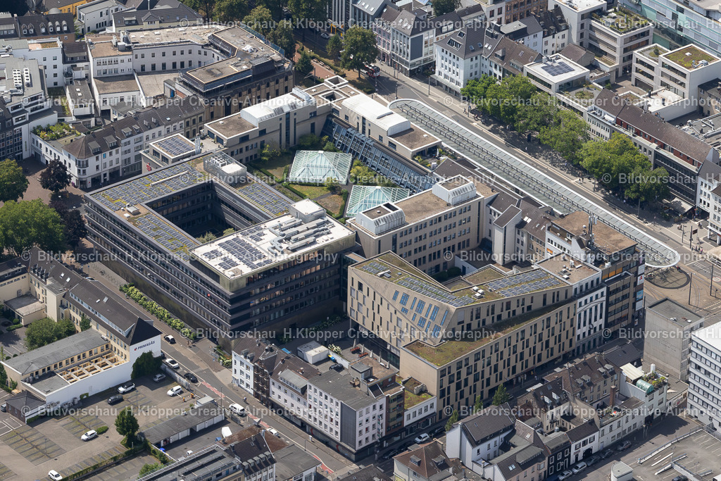 Lufbilder Krefeld-5612 | Hochhaus- Ensemble an der Luisenstraße, Rheinstraße in Krefeld im Ruhrgebiet im Bundesland Nordrhein-Westfalen, Deutschland - Realisiert mit Pictrs.com