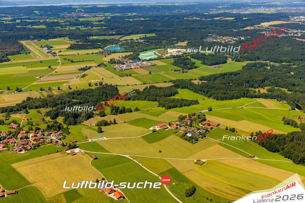 Luftaufnahme von Berg Königsdorf Bild- Das Luftbild wurde 2025 vom UL-Flugzeug heraus erstellt ( keine Drohne ) - Hochauflösende Luftaufnahme -Nicht vergleichbar mit Google Maps oder Satelittenbilder- Die Geschenkidee !Mit Lizenz und Bildrechte bestellbar