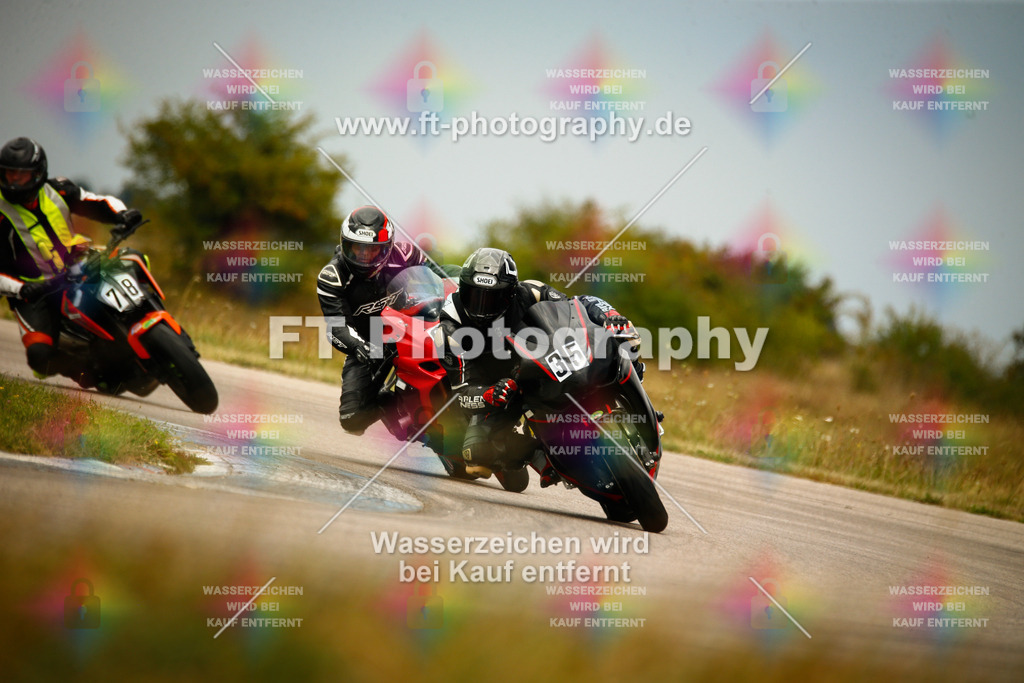 _MOT7353 | Hier findet Ihr Bilder von Touristenfahrten auf der Nürburgring Nordschleife oder von anderen Veranstaltungen die ich besucht habe. Viel Spass beim Durch Schauen 