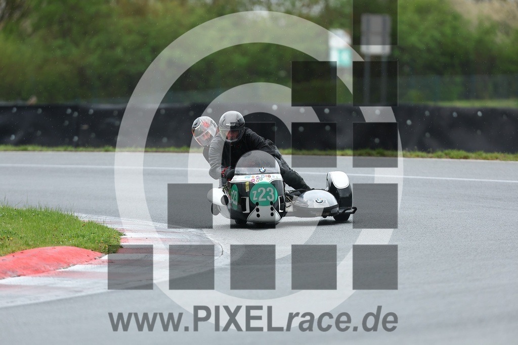 0z23-20260419_05282 | Schöne Erinnerungen an spannende Momente - das festzuhalten ist unser Job. PIXELrace.de ist seit 2003 auf den Rennstrecken Europas unterwegs um die Action draußen beim Fahren und die wunderbare Stimmung imm Fahrerlager für euch einzufangen.