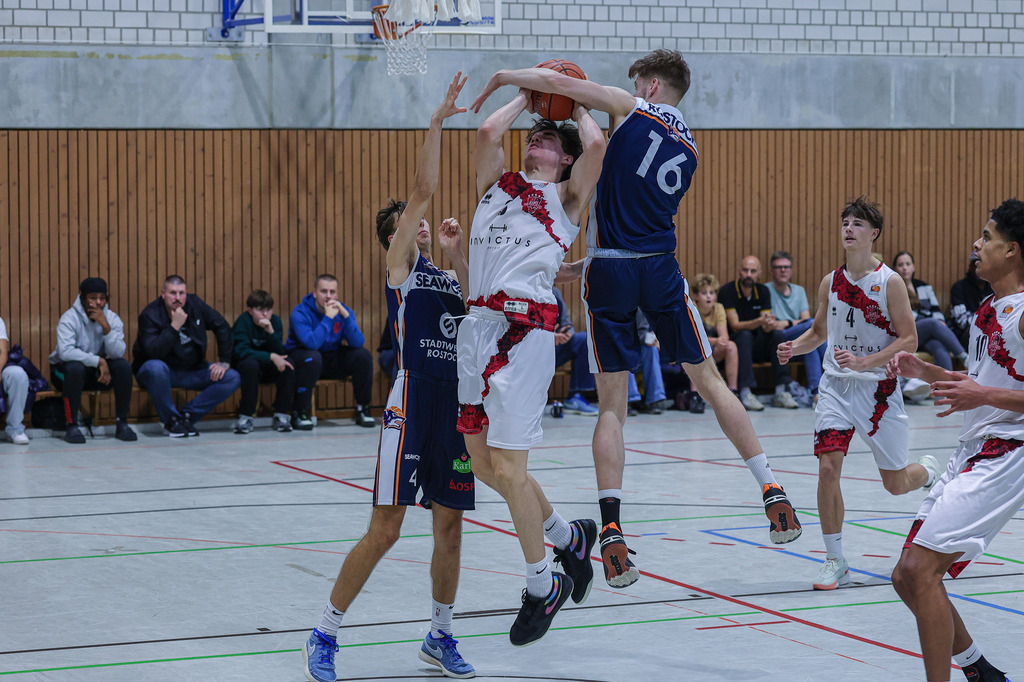 NBBL BAYER GIANTS vs Rostock Seawolves-66 | Fotos von Basketballspielen aus dem Raum NRW fotografiert von Gero Mueller-Laschet und Daniel Schaefer - Realisiert mit Pictrs.com