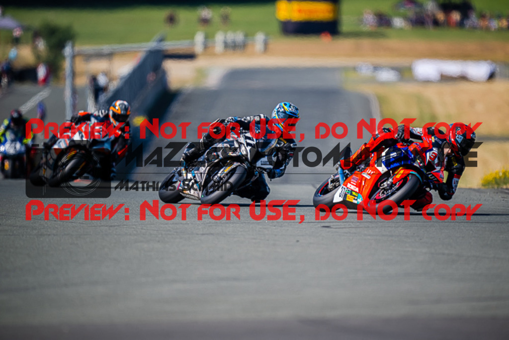 MaZZes_FotoMatrix_220724_0087 | IDM1000