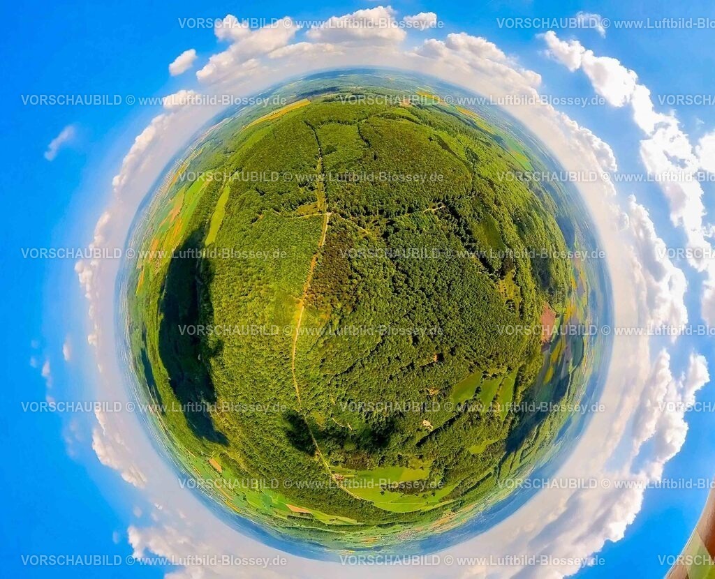 Nieheim240590462HinnenbugerForst | Luftbild, NSG Naturschutzgebiet Hinnenburger Forst mit Emder Bachtal, Waldgebiet mit Wiesen und Feldern, Erdkugel, Fisheye Aufnahme, Fischaugen Aufnahme, 360 Grad Aufnahme, tiny world, little planet, fisheye Bild, Erwitzen, Nieheim, Ostwestfalen, Nordrhein-Westfalen, Deutschland