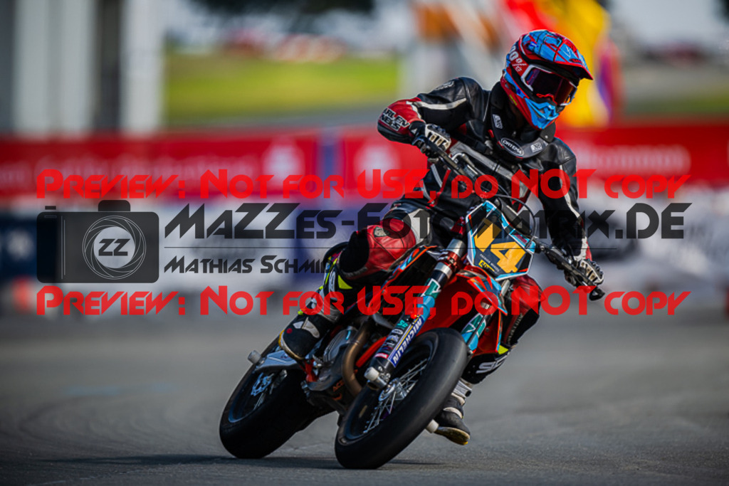 MaZZes_FotoMatrix_220904_8557 | S2