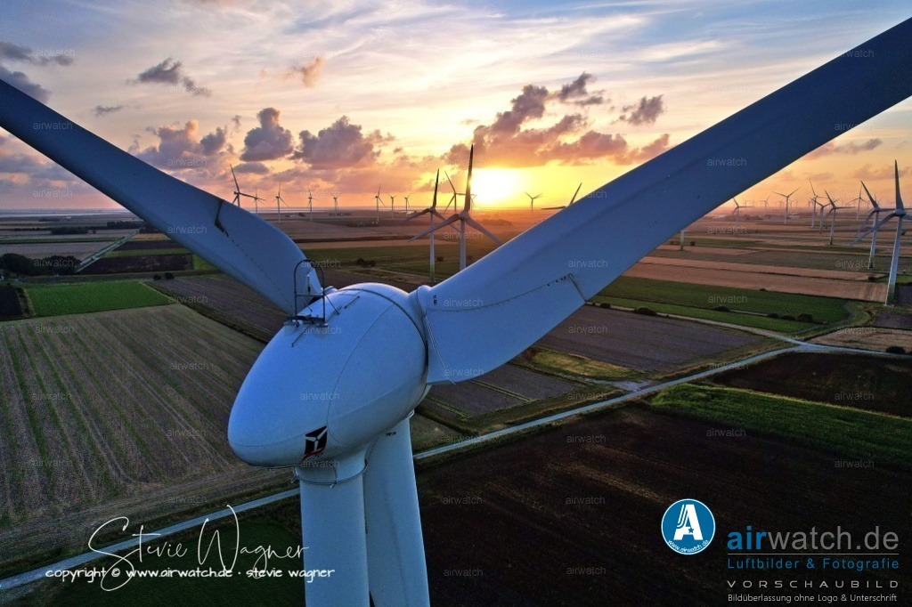 Windpark Breklumer-Koog | Luftbild, Windenergieanlagen, Enercon, Windpark Breklumer Koog