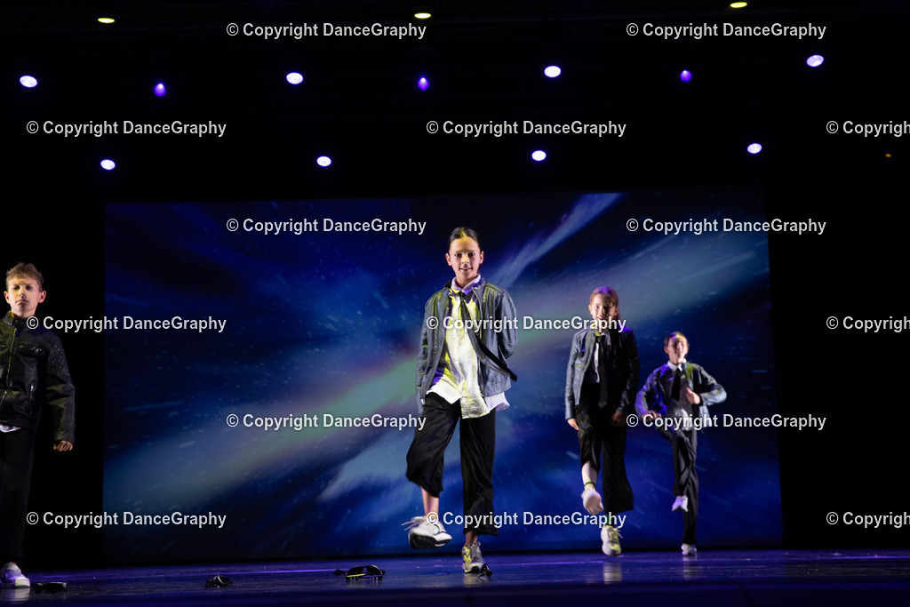 GPHY6418 | DanceGraphy - Realisiert mit Pictrs.com