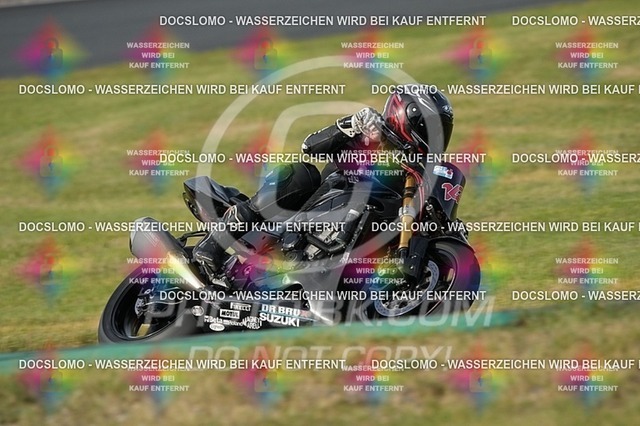 2025_09_01_PBK_42286 | Sportfotografie; SlowMotion; Video; Rennstrecke; Hafeneger; RSE; Speer; Trackday; Motorsportarena; Hockenheimring; Brno; Most; Barcelona; Valencia, Benny; Kaetzmer;