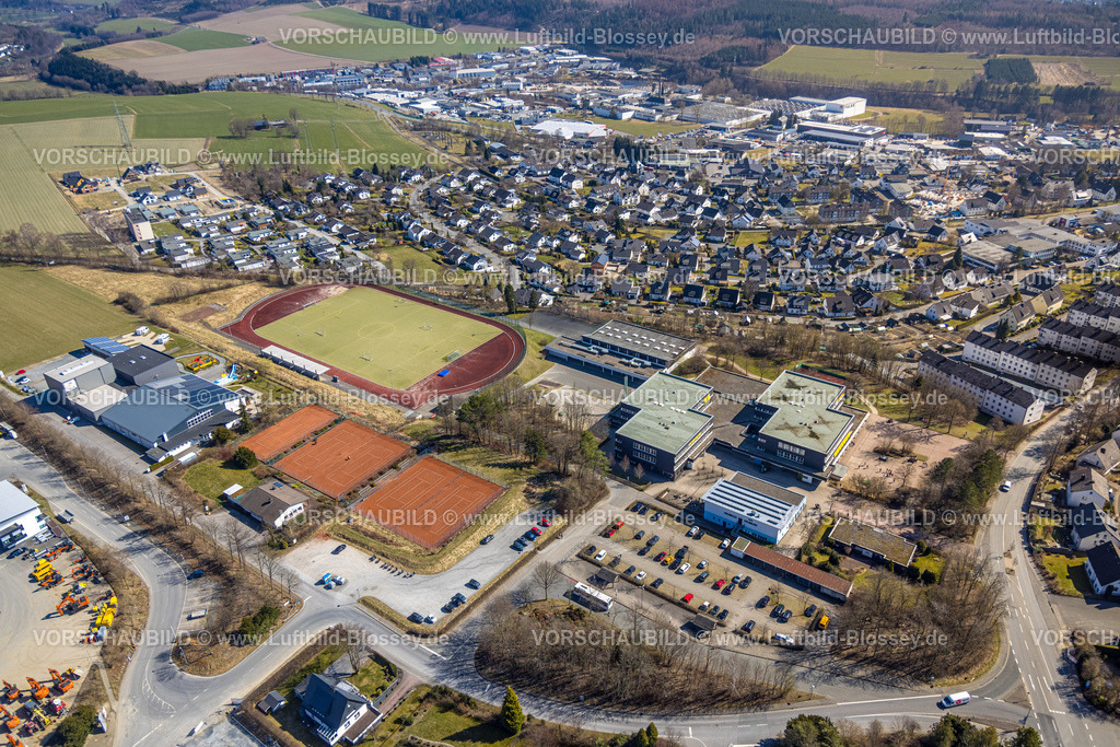 Schmallenberg220303740 | Luftbild, Städtisches Gymnasium und Sportanlage, Wormbach, Schmallenberg, Sauerland, Nordrhein-Westfalen, Deutschland