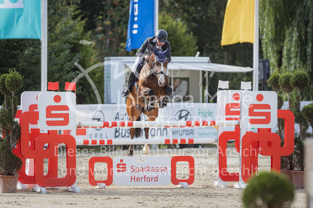 220728_BHO_ST_M1-Spr_1-626 | Deine schönsten Turniermomente als professionelle Fotos! Entdecke hochwertige Pferdesport-Fotografie im Online-Shop. Jetzt Fotos finden & bestellen!