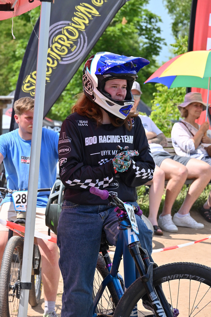 DSC_4457_philine | German Pumptrack Series - Realisiert mit Pictrs.com