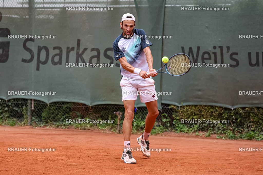 HTC Blau-Weiß Krefeld - LTTC Rot-Weiß Berlin  | Krefeld, Deutschland 21.07.2023, Stefano Travaglia (HTC Blau-Weiß Krefeld) gegen Timo Stadder (LTTC Rot-Weiss Berlin) ,

bei der 2. Tennis Bundesliga Nord Begegnung zwischen HTC Blau-Weiß Krefeld und LTTC Rot-Weiß Berlin am 21.07.2023 in Krefeld.

(Foto: BRAUER-Fotoagentur)
 
