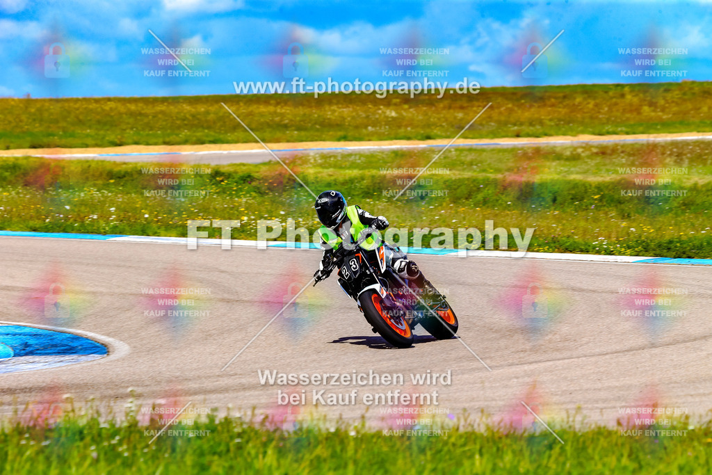 023-5983 | Hier findet Ihr Bilder von Touristenfahrten auf der Nürburgring Nordschleife oder von anderen Veranstaltungen die ich besucht habe. Viel Spass beim Durch Schauen 