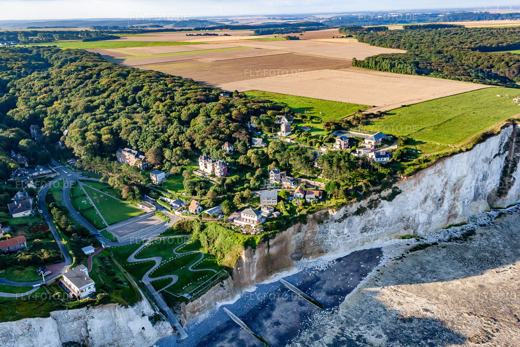 Luftbild: Falaise Cise in Ault im Bundesland Somme in Frankreich. Foto: IMG_70842.jpg vom 24.08.2014 durch Werner Riehm/FLY-FOTO.de