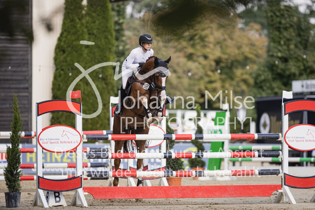 230823_Delbrueck_StilM-503 | Deine schönsten Turniermomente als professionelle Fotos! Entdecke hochwertige Pferdesport-Fotografie im Online-Shop. Jetzt Fotos finden & bestellen!
