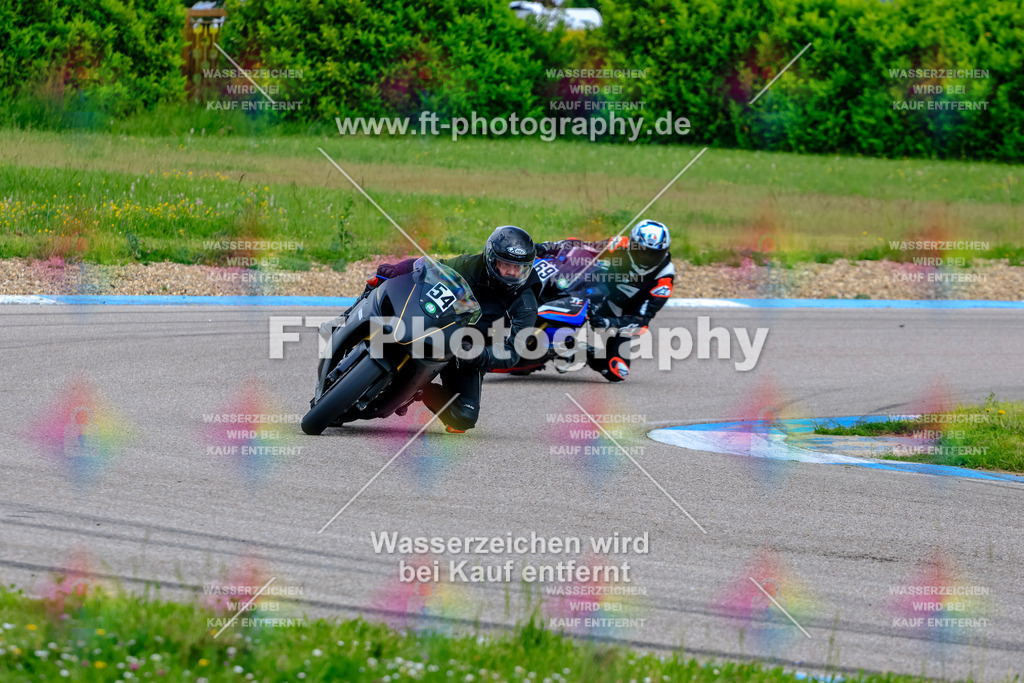 MotoTeam-8765 | Hier findet Ihr Bilder von Touristenfahrten auf der Nürburgring Nordschleife oder von anderen Veranstaltungen die ich besucht habe. Viel Spass beim Durch Schauen 