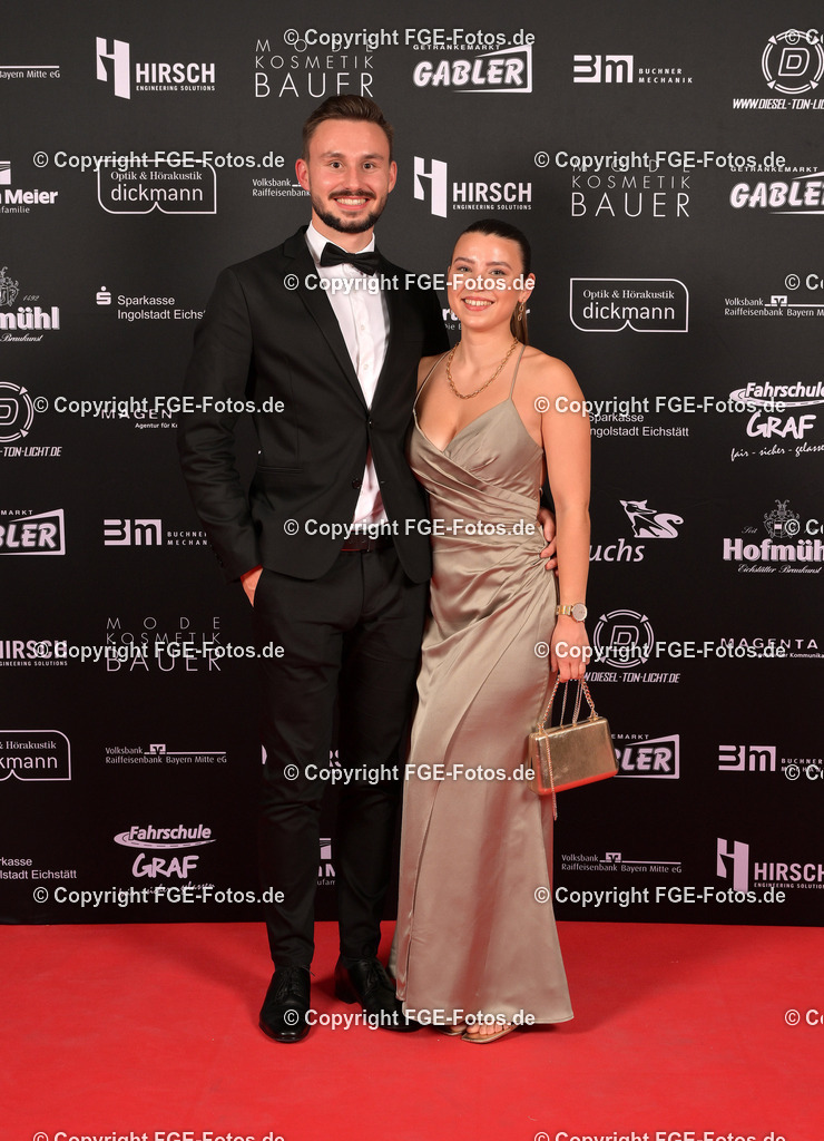 20240113-fge-fotos-0103 | Eröffnungsball der FGE am 13.01.2024 im Alten Stadttheater in Eichstätt. - Realisiert mit Pictrs.com