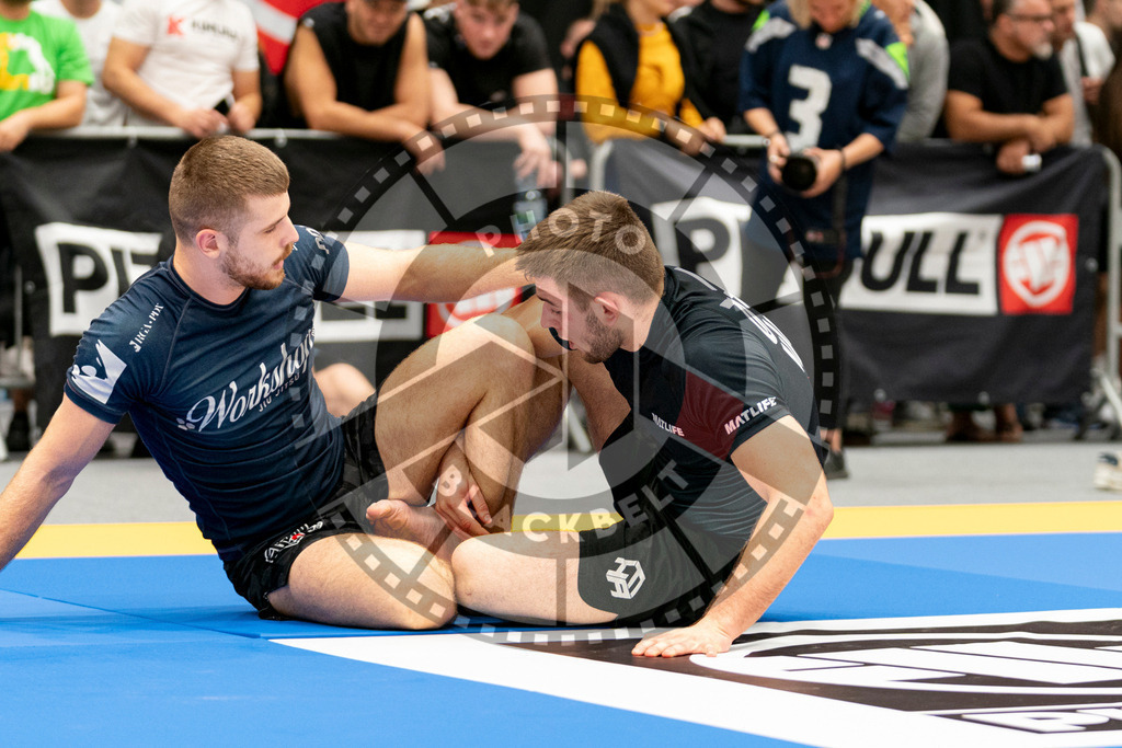 20230916PBB0950 | Fighters compete during the grappling tournement ADCC Trials (European, Middle East and African Championship) in Warsaw, Poland, on September 16, 2023.