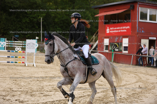 HG9A8933 | laurarinckfotografie - Realisiert mit Pictrs.com
