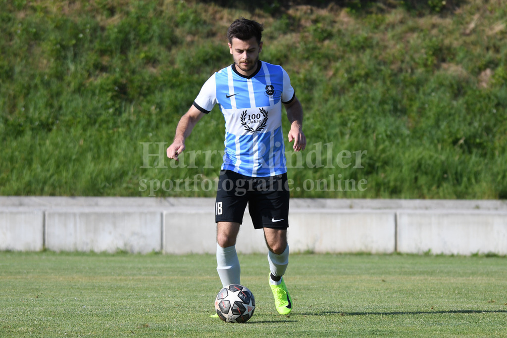 Testspiel SV  Winzer (Kreisliga Straubing) : SpVgg Niederalteich ( Bezirksliga Ost) | David Neumeier (#18 SV Winzer) - Realisiert mit Pictrs.com