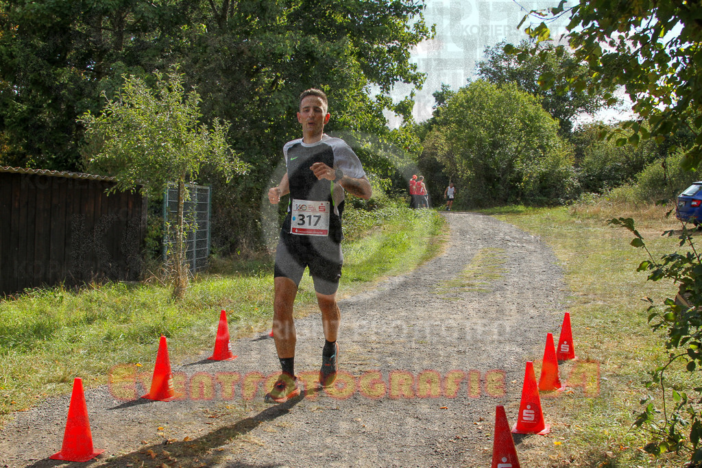 250830_1144_EV4_3616 | Sportfotografie im Rhein-Sieg Kreis, Köln, Bonn, NRW, Rheinland Pfalz, Hessen, etc. Unser Tätigkeitsfeld umfasst den Laufsport vom Volkslauf über den Marathon, Duathlon, Triathon bis zum Ultralauf wie Kölnpfad Ultra oder Schindertrail.
