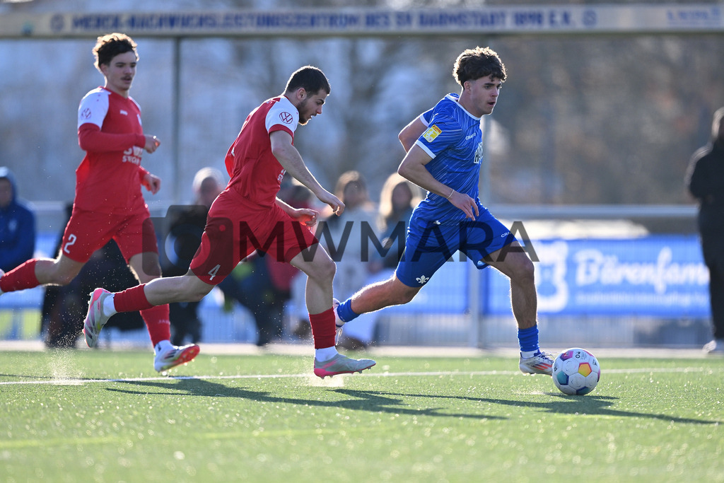 250305_EP__1577 | MWMARA - Realisiert mit Pictrs.com