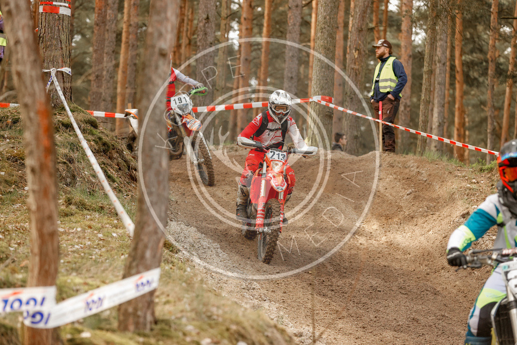 4TaktLauf1-185 | koppe-media - Realisiert mit Pictrs.com