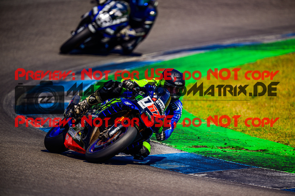 MaZZes_FotoMatrix_240520_6007705_5861 | WEISS