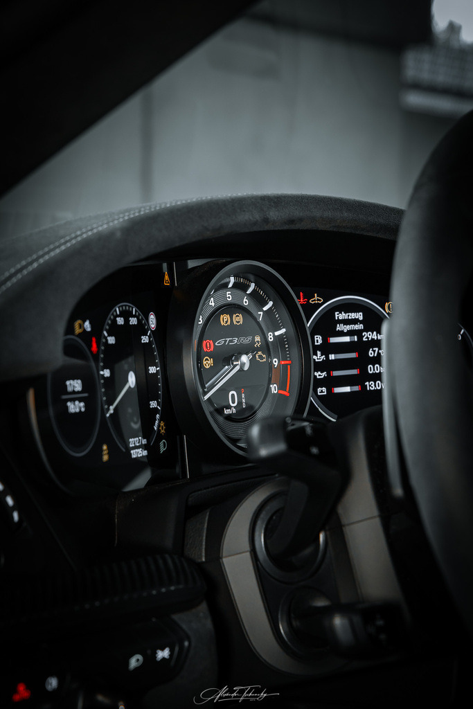R6AT1480 _Alexander Tschuncky | Entdecken Sie die faszinierende Welt von Alexander Tschuncky Arts: Kreative Fotografie, atemberaubende Automobilkunst und hochwertiger Bilderdruck. Lassen Sie sich inspirieren! - Realisiert mit Pictrs.com