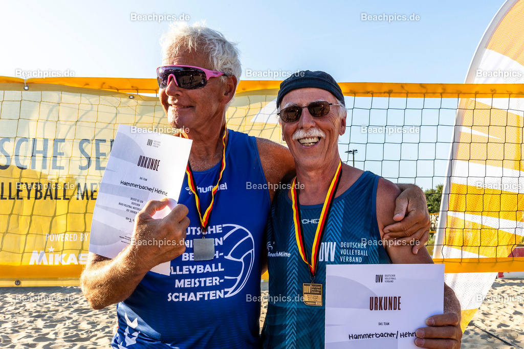 2023-00086540-DSBM-Deutsche-Senioren-Beach-Meisterschaft | Siegerehrung Platzierte DSBM 2023