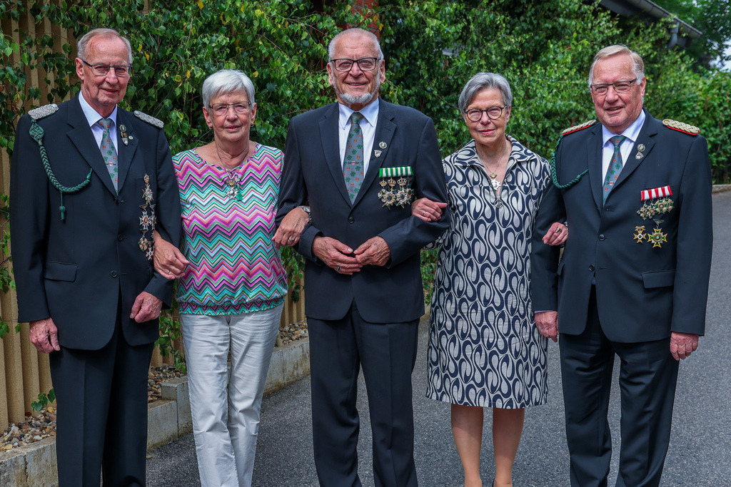 top-top.de-250627-076 | Foto, Video, Fotografie, Videografie, Fotobox, DJ, Discjockey, Musik, Musikbox, Veranstaltung, Photobooth, Amazon, Ebay, Buchtipp, Bestseller, Autor, Verlag, Buch, Wesel, Hamminkeln, NRW, Dinslaken, Rees, Drohne, Hochzeit, Party, Fotobox, Wesel, Fotograf