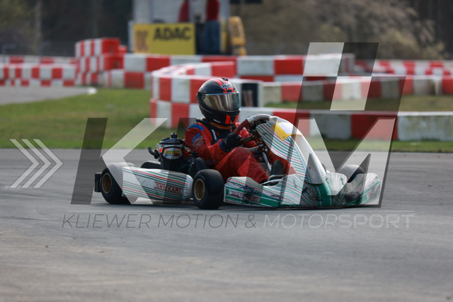 0DKP1382 | Kliewer Motion & Motorsport - Realisiert mit Pictrs.com