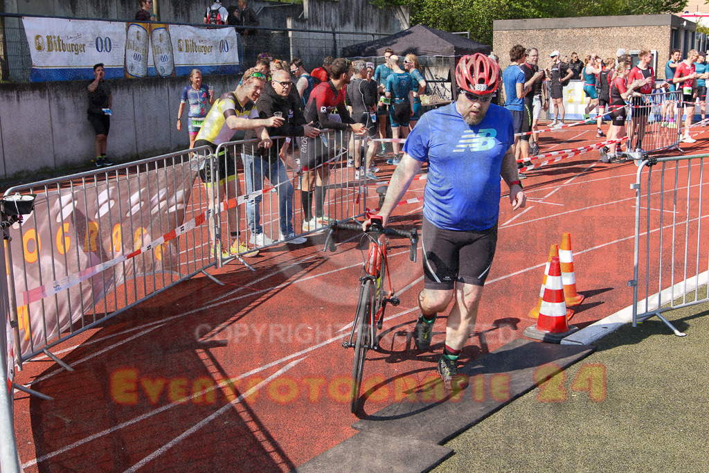 220424_1120_EV8_8973 | Sportfotografie im Rhein-Sieg Kreis, Köln, Bonn, NRW, Rheinland Pfalz, Hessen, etc. Unser Tätigkeitsfeld umfasst den Laufsport vom Volkslauf über den Marathon, Duathlon, Triathon bis zum Ultralauf wie Kölnpfad Ultra oder Schindertrail.