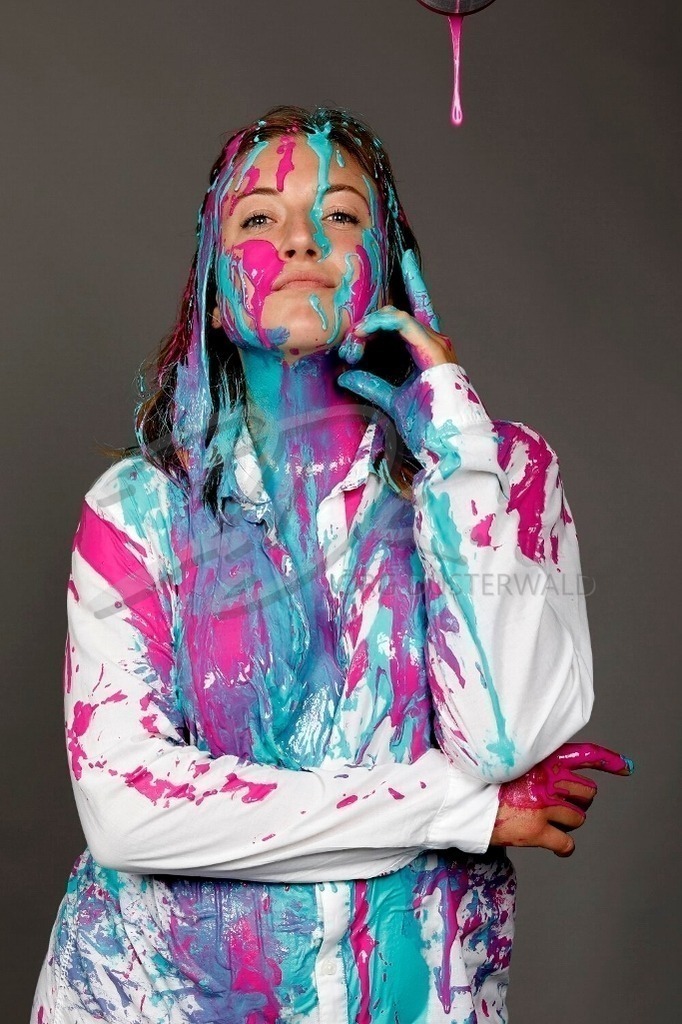BodyArt-COLORSHIRT_1311 | #007 | Modell: Alena | Foto: Tschiponnique Skupin - Realisiert mit Pictrs.com
