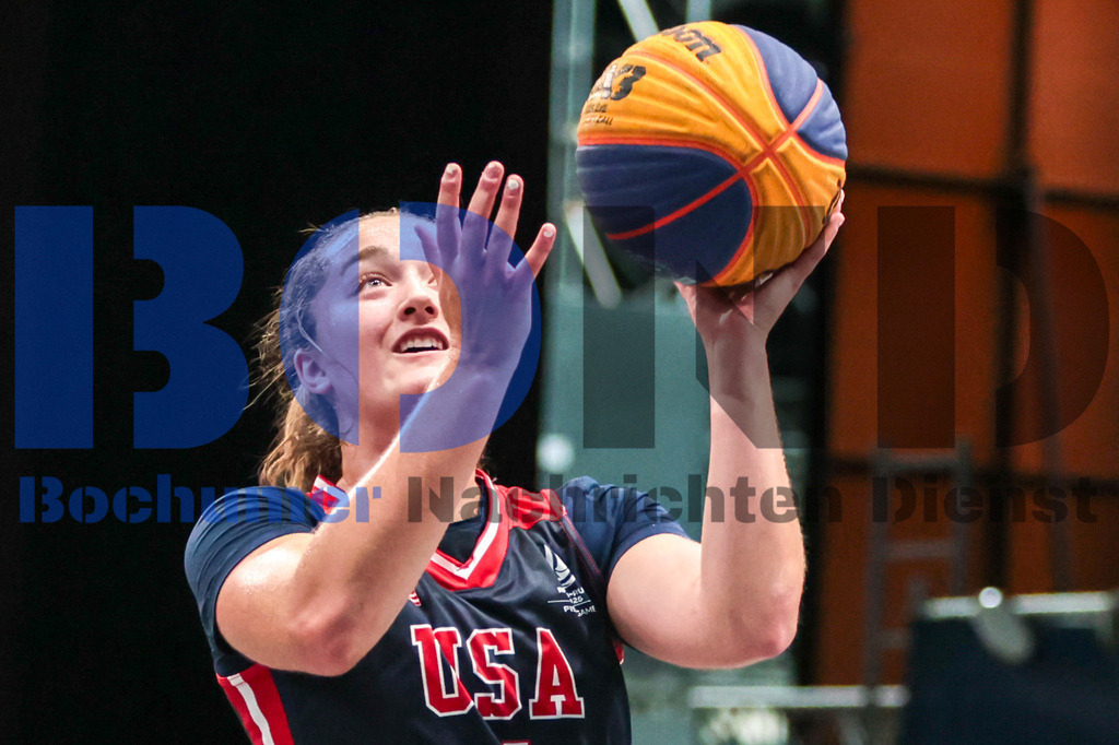 SES_RRG3x320250720-62 | bond - Realisiert mit Pictrs.com