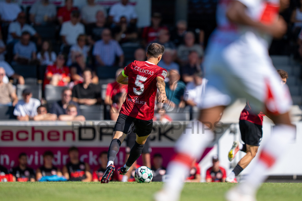 SG Sonnenhof Großaspach vs. Fortuna Köln, Fussball, 3. Liga, 1. Spieltag, 08.08.2026 | Volkan Celiktas (SG Sonnenhof Großaspach, #05),SG Sonnenhof Großaspach vs. Fortuna Köln, Fussball, 3. Liga, 1. Spieltag, 08.08.2026,DFB regulations prohibit any use of photographs as image sequences and/or quasi-video