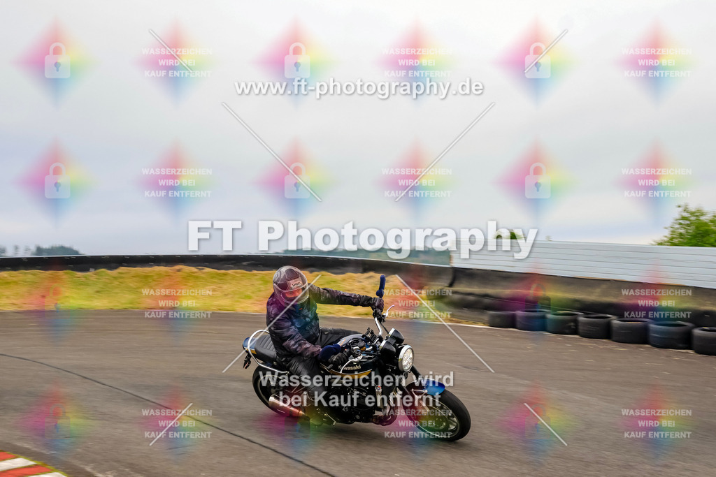 OBK-5967 | Hier findet Ihr Bilder von Touristenfahrten auf der Nürburgring Nordschleife oder von anderen Veranstaltungen die ich besucht habe. Viel Spass beim Durch Schauen 