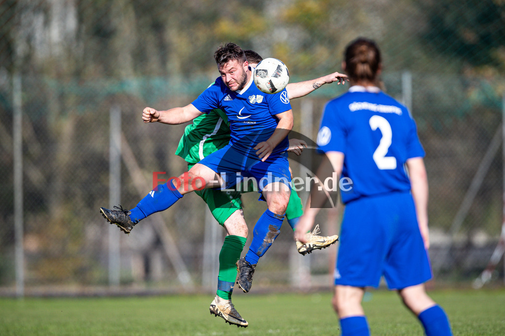 SG SV Eberfing/SV Söchering gegen FC Seeshaupt | Fußball A-Klasse Herren Gruppe 5, SG SV Eberfing/SV Söchering gegen FC Seeshaupt, 20241027,Thomas HAAS (SG SV Eberfing/SV Söchering 7) im Kopfballduell,2024-10-27 in Eberfing (Sportpark Eberfing), Thomas HAAS (SG SV Eberfing/SV Söchering 7)Copyright: WolfgangxLindner www.foto-lindner.de