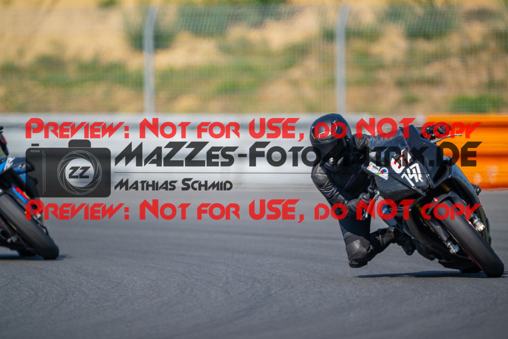 MaZZes-Fotomatrix-20260805-524962 | OPEN