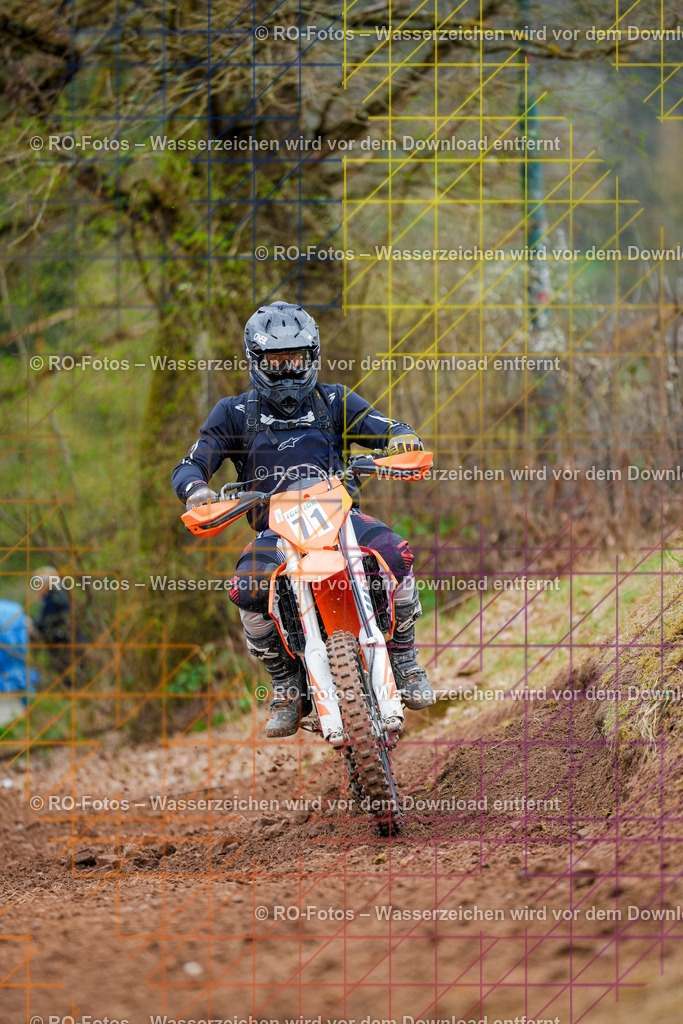 5 Lauf Mernes-569 | Sportfotografie von RO-Fotos: Motorsport, Motocross, Enduro, Laufveranstaltungen und Triathlon. Professionelle Fotos von Sportlern und Events. - Realisiert mit Pictrs.com