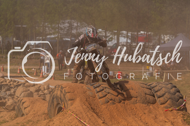 JHF.ECHT.3h.Samstag.95 | jennyhubatsch-endurofotografie