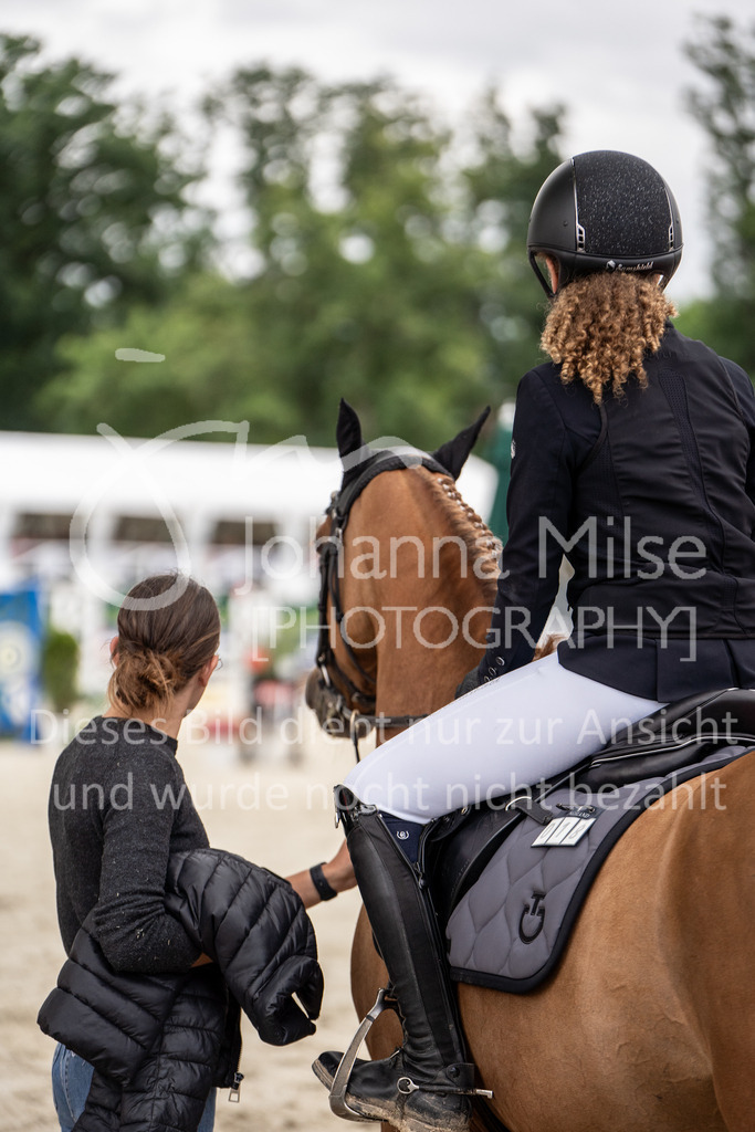 BHO24-SD-PonyTrophy-DSC07264 | Deine schönsten Turniermomente als professionelle Fotos! Entdecke hochwertige Pferdesport-Fotografie im Online-Shop. Jetzt Fotos finden & bestellen!