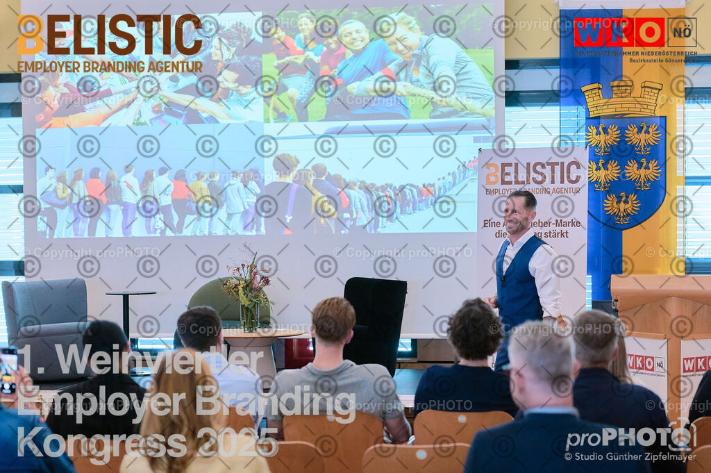 046_202509_EmployerBranding_NZ6_9794 | proPHOTO - Realisiert mit Pictrs.com