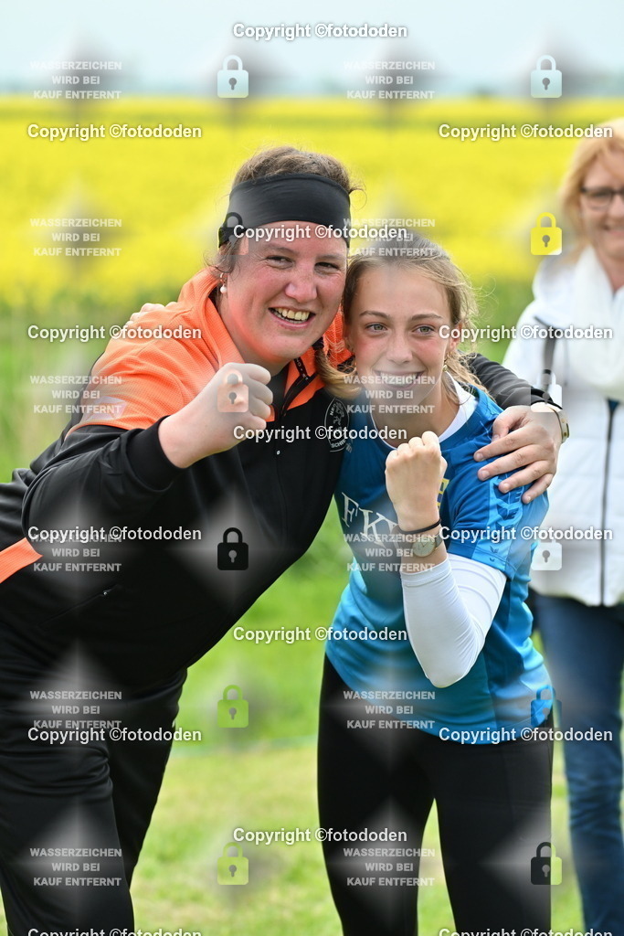 DSC_2997 | Femke Wilberts / FKV (rechts)
Platz 2
Silke Tuth / NKB (links)
Platz1