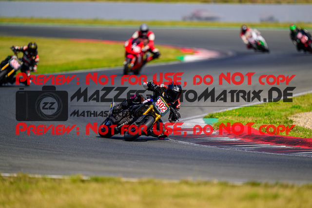 MaZZes_FotoMatrix_240725_6007705_9613 | ROT