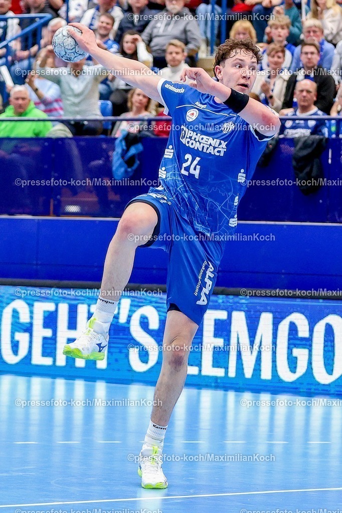 xSSCx04042601028 | 04.04.2026, xsscx, Handball, HBL, TBV Lemgo-Lippe - MT Melsungen, Saison 2025 / 2026 Herren, PHOENIX CONTACT arena: Joel Willecke (TBV Lemgo Lippe #24) beim Wurf Photo: xSandraxScherningxPressefotoKochx
