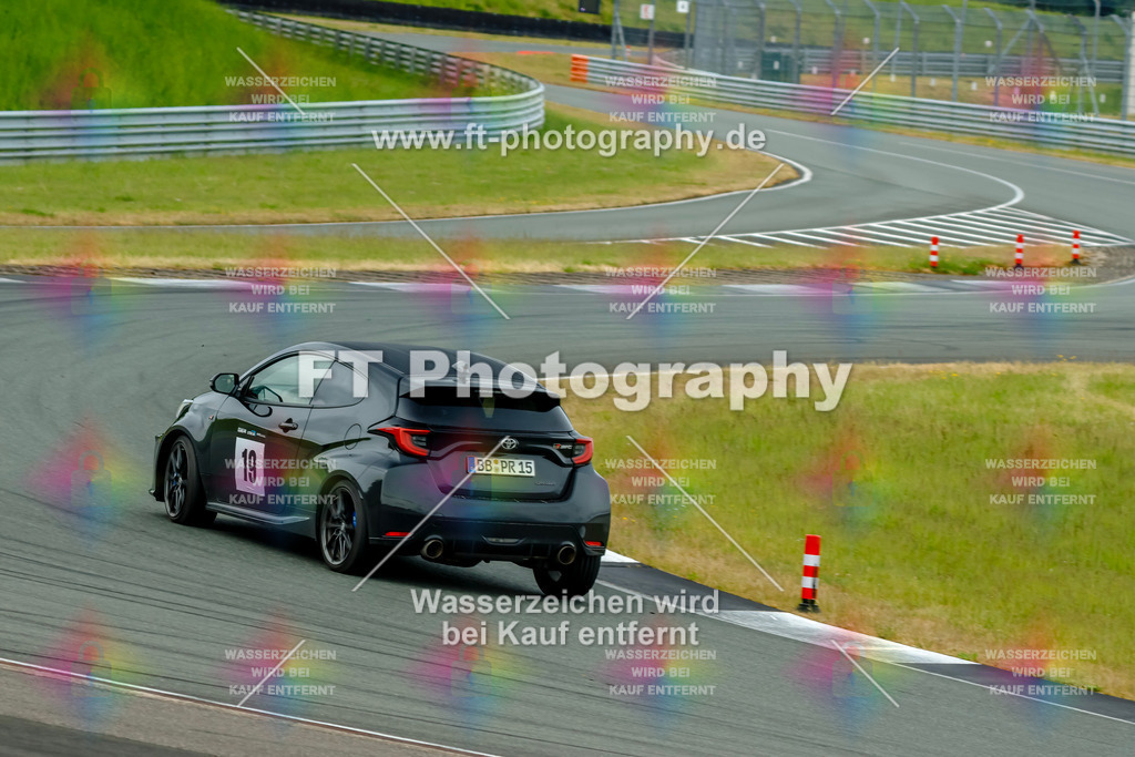 _GTS5055 | Hier findet Ihr Bilder von Touristenfahrten auf der Nürburgring Nordschleife oder von anderen Veranstaltungen die ich besucht habe. Viel Spass beim Durch Schauen 